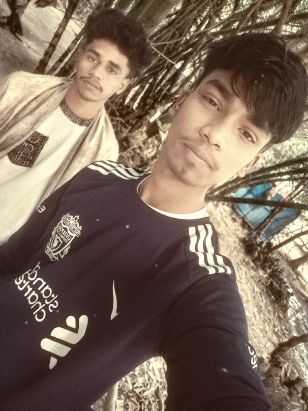 আমি আর আমার ভাই 😁😁