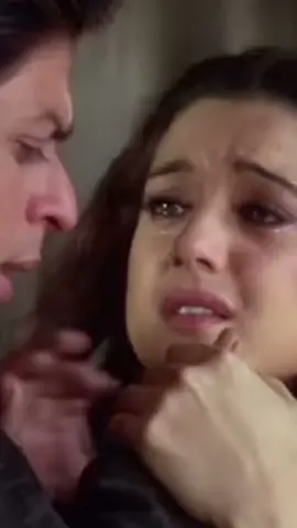 L’un des plus beaux films Bollywood, un classique… une histoire d’amour impossible …Veer-Zaara 📽️🎞️💔 #bollywoodsong #bollywoodmovie #veerzaara #preityzinta #sharukhan #sharukhkhan #dopal #dopalruka #movie #lover #drame #romancefilms #hindisong #hindimovies #hindilover #hindilovesongs #sentimental #sentimentalsong #triste💔 #sadstory🥀 #💔 #📽️ #♾️ 