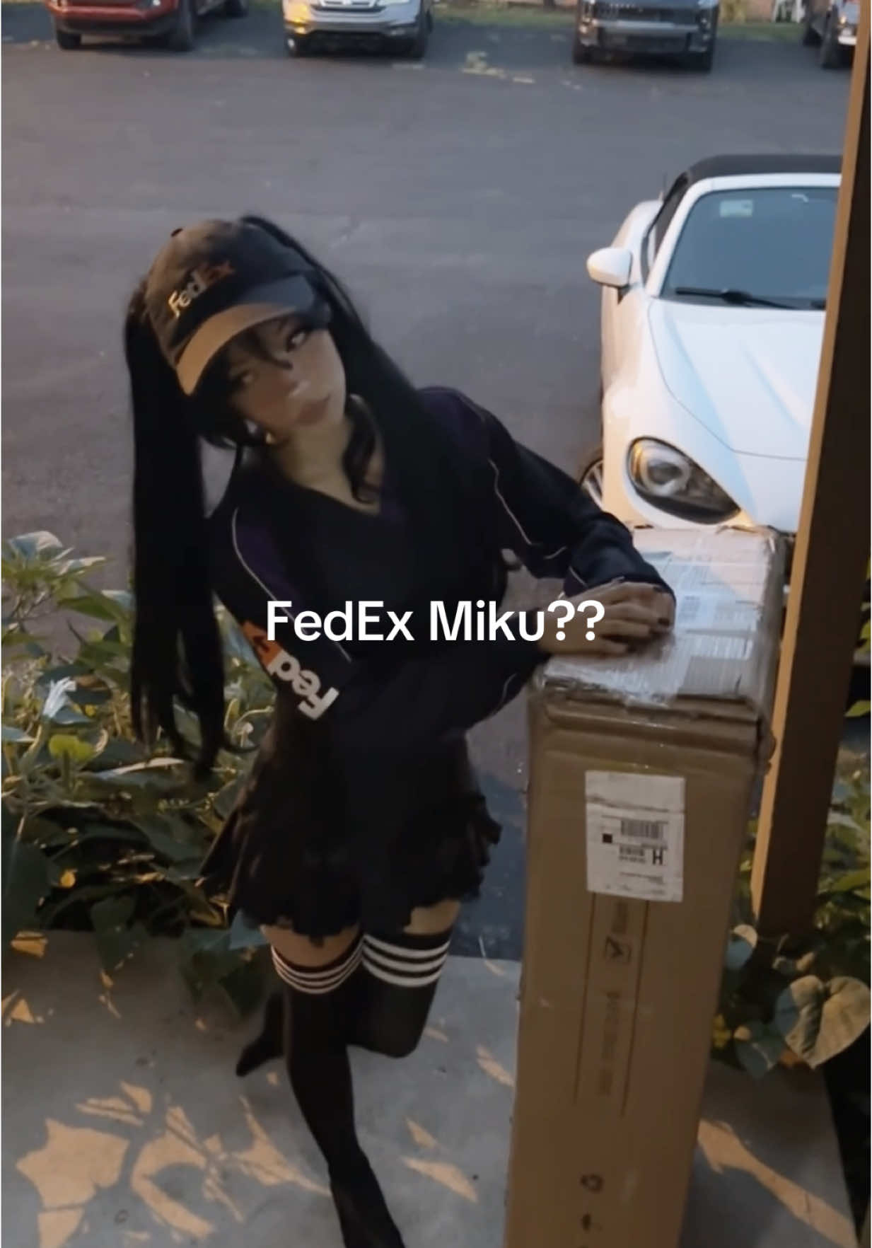 #hatsunemiku #miku #fedex #cosplay #vocaloid #fyp #anime #meowww #egirl #hai