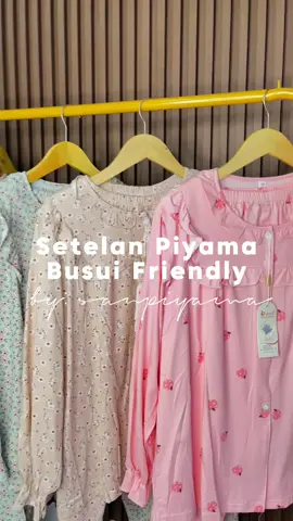 🌸✨ READY SETELAN PP BUSUI FRIENDLY! ✨🌸 Motifnya lucu-lucu & gemesin, ada juga motif kembang yang super cantik~ 💐 Bahan katun premium yang adem & nyaman dipakai seharian 💕 🍼 Busui friendly, cocok buat mommies aktif! 📌 Sudah ready di etalase — langsung cek & order ya! Jangan sampai kehabisan, bestieee 🫶🏻 #SetelanPP #PiyamaBusui #BusuiFriendly #PiyamaKatun #PiyamaLucu #BajuTidurWanita #GrosirPiyama #HomewearCantik #SetelanGemes #OOTDRumahan #PiyamaKembang 