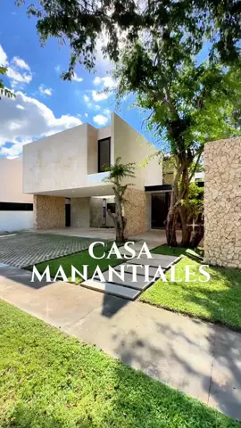 Acompáñame a conocer una  Casa de lujo en Mérida 😎 #meridayucatan #cinthialeue #casasenventa #realestate #invertirenmerida #plusvalia #inmobiliariaenmerida #casasdelujo #vivirenmerida #meridayucatanmexico #nortedemerida #casasenmerida #housetours 
