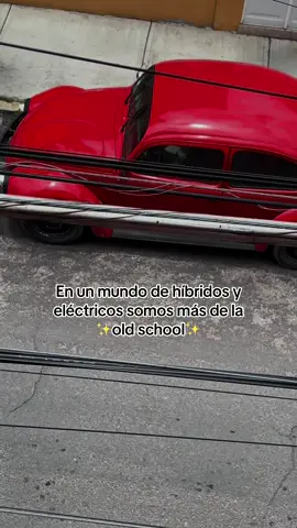 Somos más de la old school 🪐#vocho #volkswagen #oldschool #amorporloscarrosviejos 
