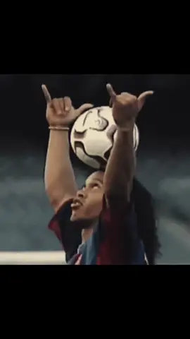 🪄🇧🇷 #ronaldinho #unexpected #skills #jogabonito #brazil