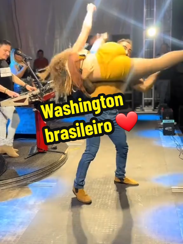 Washington brasileiro #piseiroforró #videoviral #foyoupage #viraliza Washington brasileiro 😍 