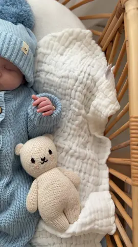 I am obsessed with this blue 💙😍 #cutebabyvideos #newborn #newbornoutfit #cutebabies #newbornbaby 