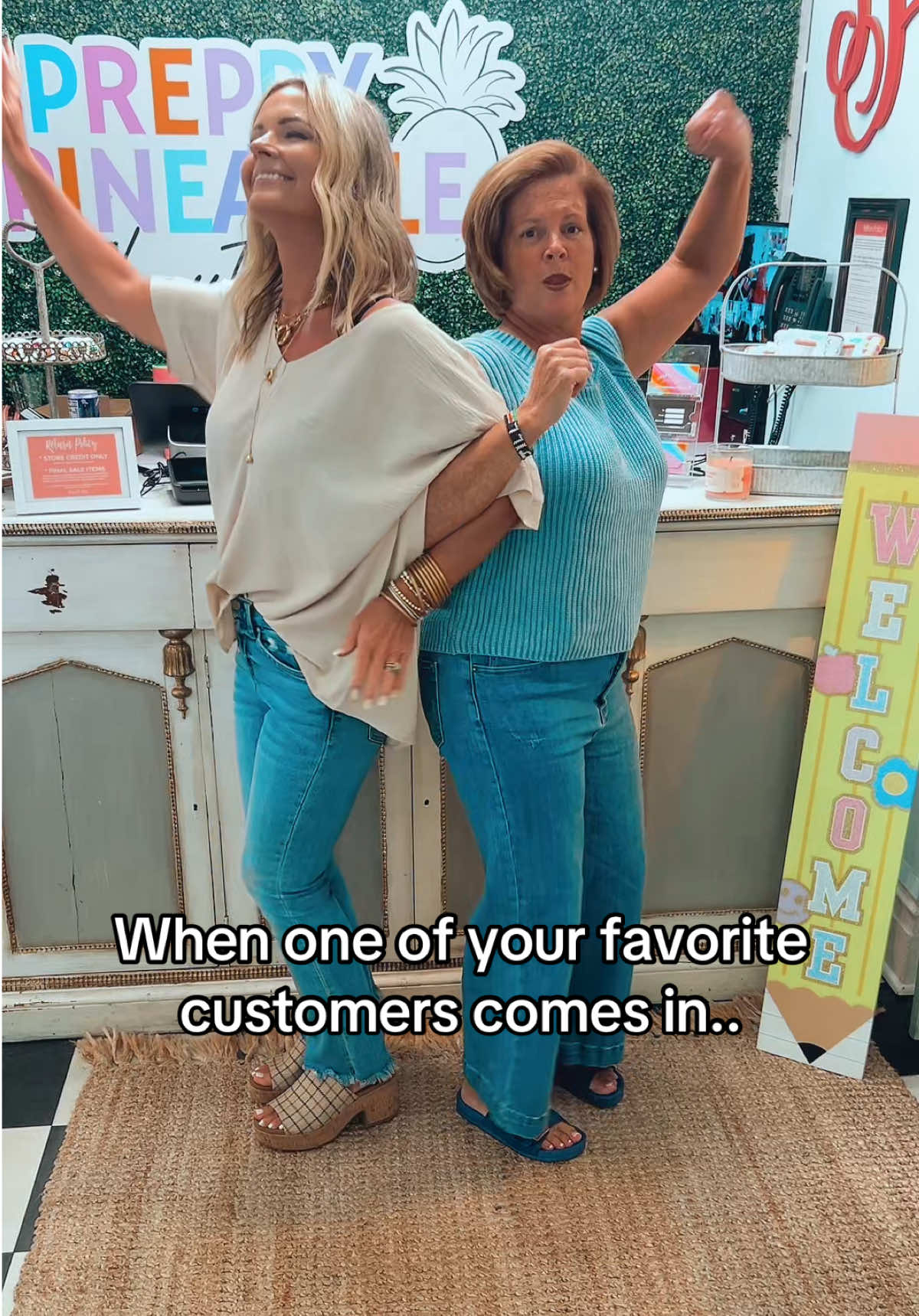 When one of your faves comes in….#twin #twinwherehaveyoubeen #nobodylovesme #boutique #boutiquehumor #olebrandselect #customerservice 