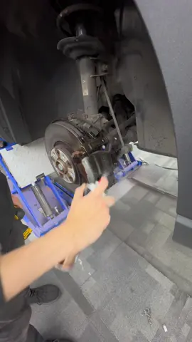 Caliper Painting #asmr #satisfying #painting #audi #cars #CapCut #asmrsounds 