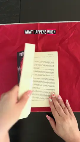 Afterglow is your next spicy romance read! ♥️ #romancebooks #romancebooktok #romancebookrecs #romancereader #BookTok #booktokfyp #sapphicreads 