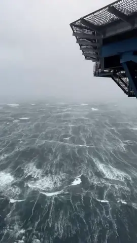 Dangerous Northsea ☠️ #Fear #Storm #Ocean #Ship #UnitedStates 