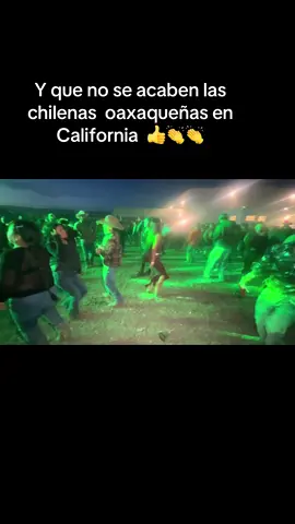 Bailes oaxaqueños en California#foryou #parati #dancechallenge #chilenas #videosvirales #dance 