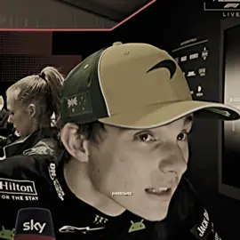 #OSCARPIASTRI — that’s definitely not Oscar — #formula1 #mclaren #oscarpiastriedit #oscarpiastri #op81 #edit #fyp 