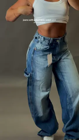 these bershka jeans with an adjustable waist are available now at rewear 🏃🏻‍♀️ #fyp #foryoupage #baggyjeans #bershka 