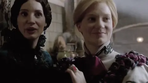 letra levemente alterada!!!! #acolinaescarlate #crimsonpeak #tomhiddleston #miawasikowska #tomhiddlestonedit #crimsonpeak #edit #jessicachastain #crimsonpeak #fyp #foryoupage #foryou #foryou #edit #fyp @TikTok  #foryoupage 