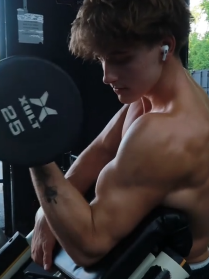 #pov #viral #fyp #gay #giovannivazquezgonzalez 