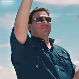 Sorry for the inactivity, anyway here is a new Ron desantis edit 🇺🇸! —————————————— #politics #uspolitics #unitedstates #us #🇺🇸 #rondesantis #rondesantisedit #florid #governor #governorofflorida #edit #politicaledit #fyp #fyppppppppppppppppppppppp #viral 