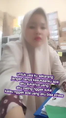 kalau di tanya aku sukanya uang#sukauang💸 #kerja 