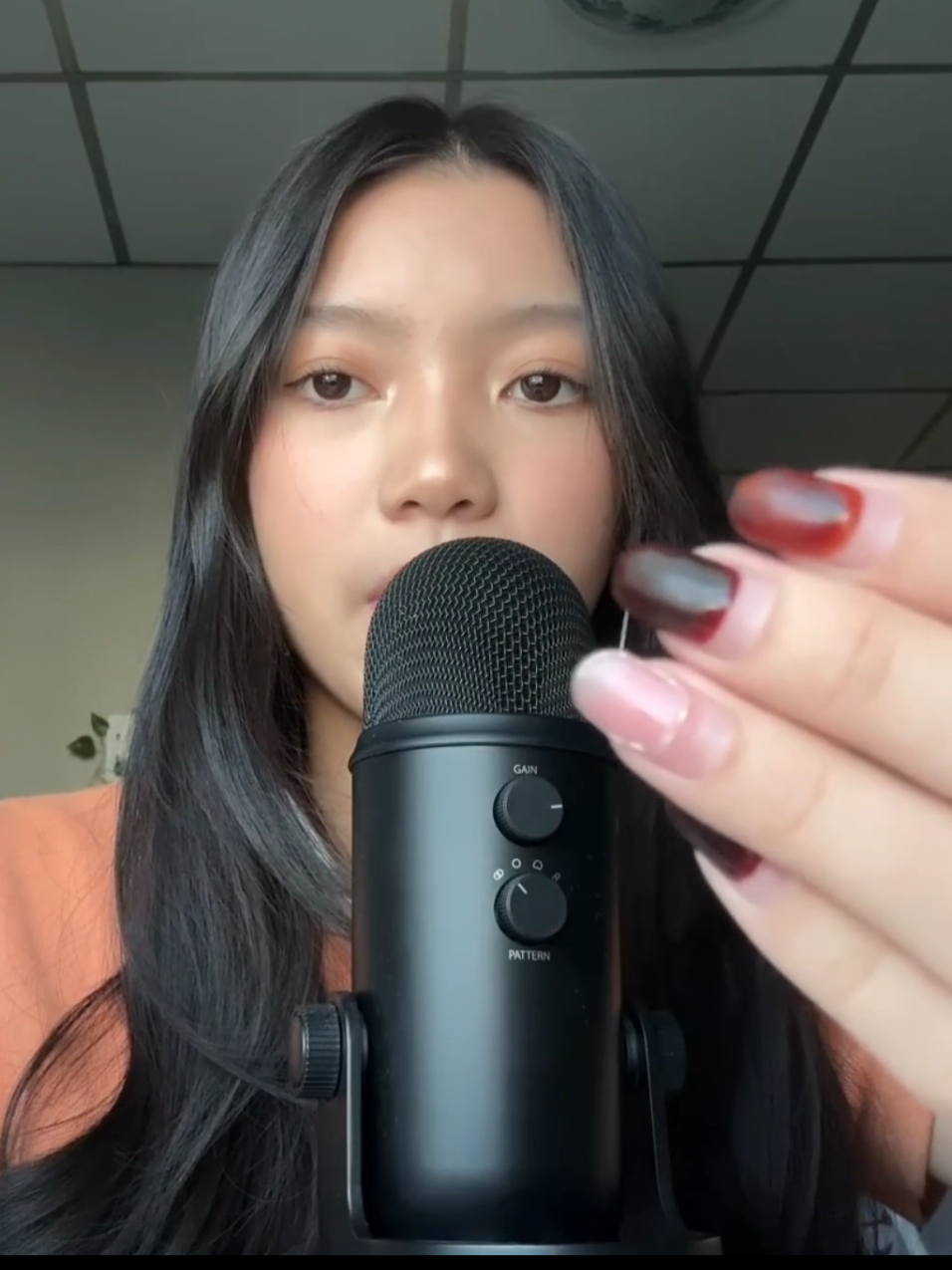 ASMR MOUTH SOUNDS 👅  #asmr #asmrmouthsounds 