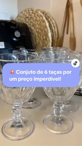 🍷✨ Sofisticação que transforma qualquer brinde! Esse kit com 6 taças diamante é perfeito para deixar sua mesa mais elegante e encantar seus convidados. Design único, resistente e cheio de brilho! #TaçasDiamante #MesaPosta #DecoraçãoDeMesa #TikTokShop #JantarElegante #BrindePerfeito #EstiloNaMesa