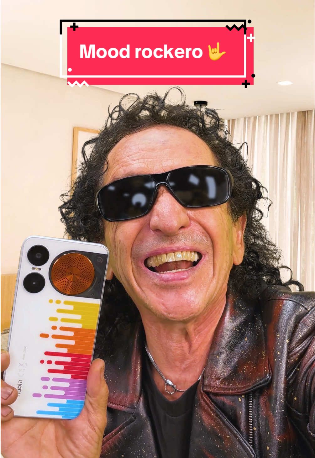Mood rockero activado con mi nubia Music 2 edición especial de El Tri. #nubiamusic2 #nubia #Tecnología #Android #celulares #AlexLora 