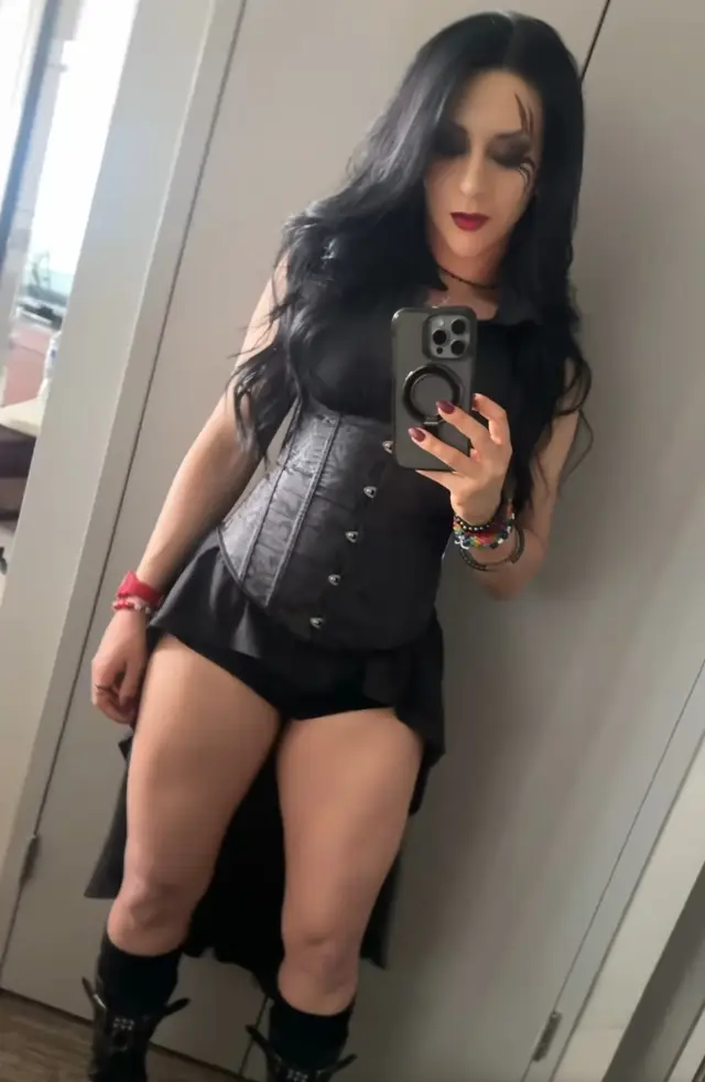 Stephanie Vaquer latest selfie is 🔥  #stephanievaquer #WWE #wweuniverse #wweraw #wwesmackdown #wwesuperstars #wwefans #wrestlinglife #wrestlingtiktok #wrestlingfans #wrestling #wwewrestling #fyp #foryoupage 