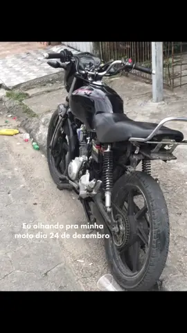 Natal tá bem aí 🙈 #4mesespronatal #natal #chapa #bode #125 #montadinha 