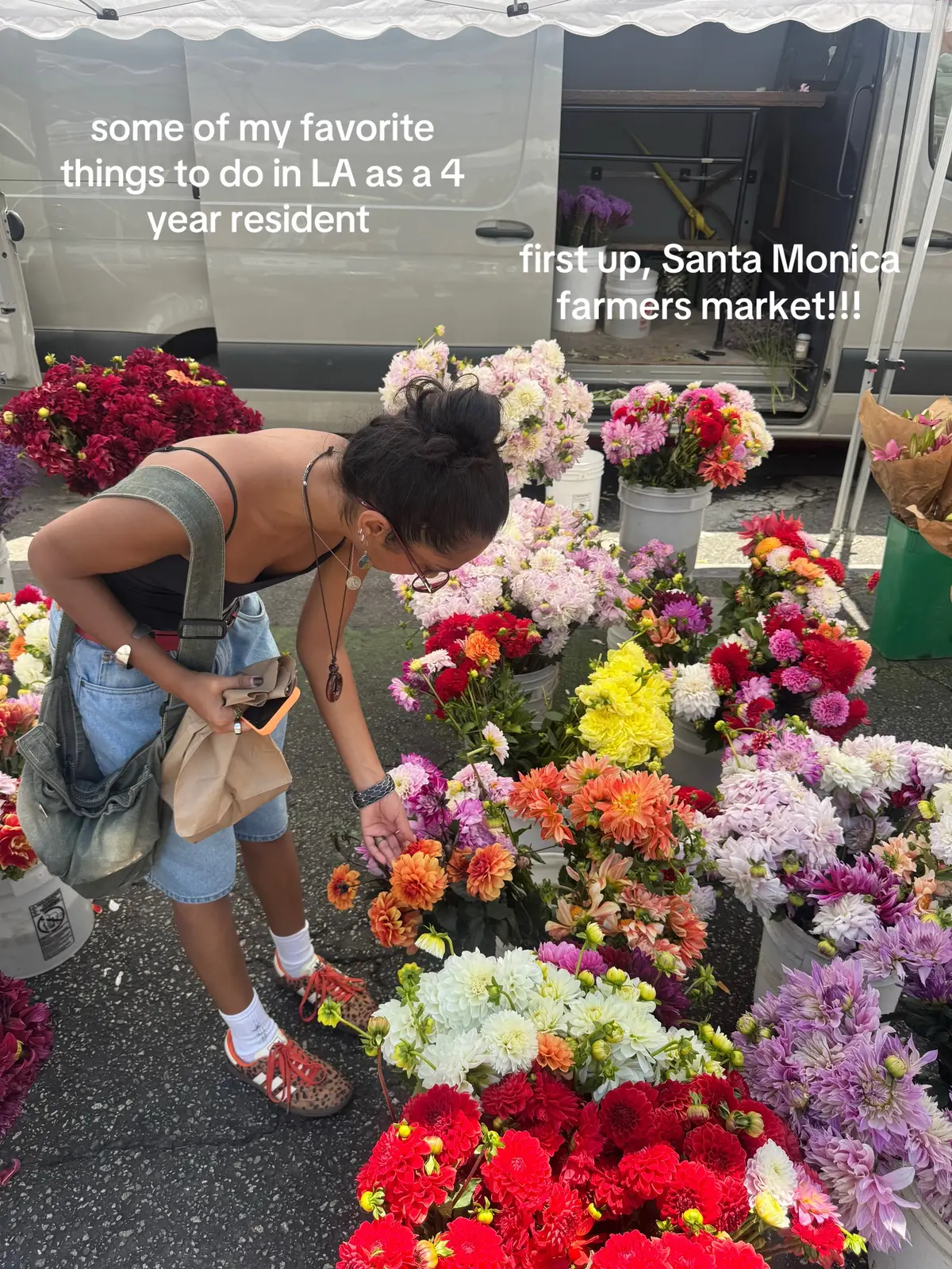 Wait I realized I could make so many of these maybe I’ll make more I hope none of these are hot takes #losangeles #dateideas #food #bars #yay #fun 