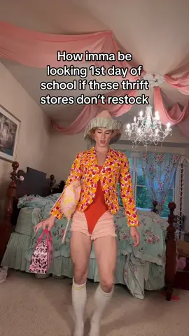 Make it snappy😐 #fyp #thrift 