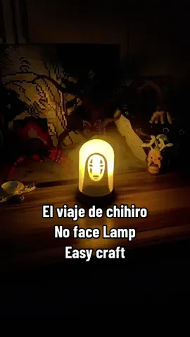 Respuesta a @Soy jojo  El viaje de Chihiro 🐉 No face Lamp. #manualidades #lamparadearte #hechoamano #sinrostro #estudioghibli #elviajedechihiro #ghibliart #decoracioncreativa #lamparadecorativa #arteconluces #papelmache #artesanal #creadorlatino #NoFaceLamp #GhibliLamp #DIYdecor #GhibliCraft #NoFaceArt #SpiritedAway #HandmadeLamp #LightArt #GhibliAesthetic #CraftTok #AnimeRoomDecor #studioghiblifans 