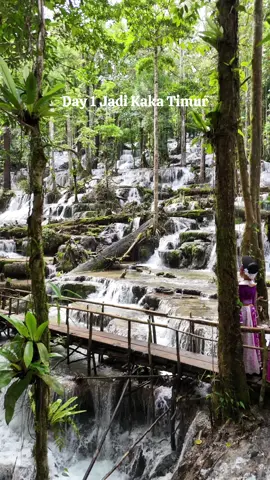 Disembunyikan alam, tapi pantas untuk ditemukan.  Air Terjun Mokokawa, permata tersembunyi dari Luwuk Banggai. Siap-siap jatuh cinta di setiap tetesnya. 🎥 : @Epras tahala🍃  📍Air Terjun Mokokawa #AirTerjunMokokawa #PesonaIndonesia #HiddenGems #ExploreBanggai