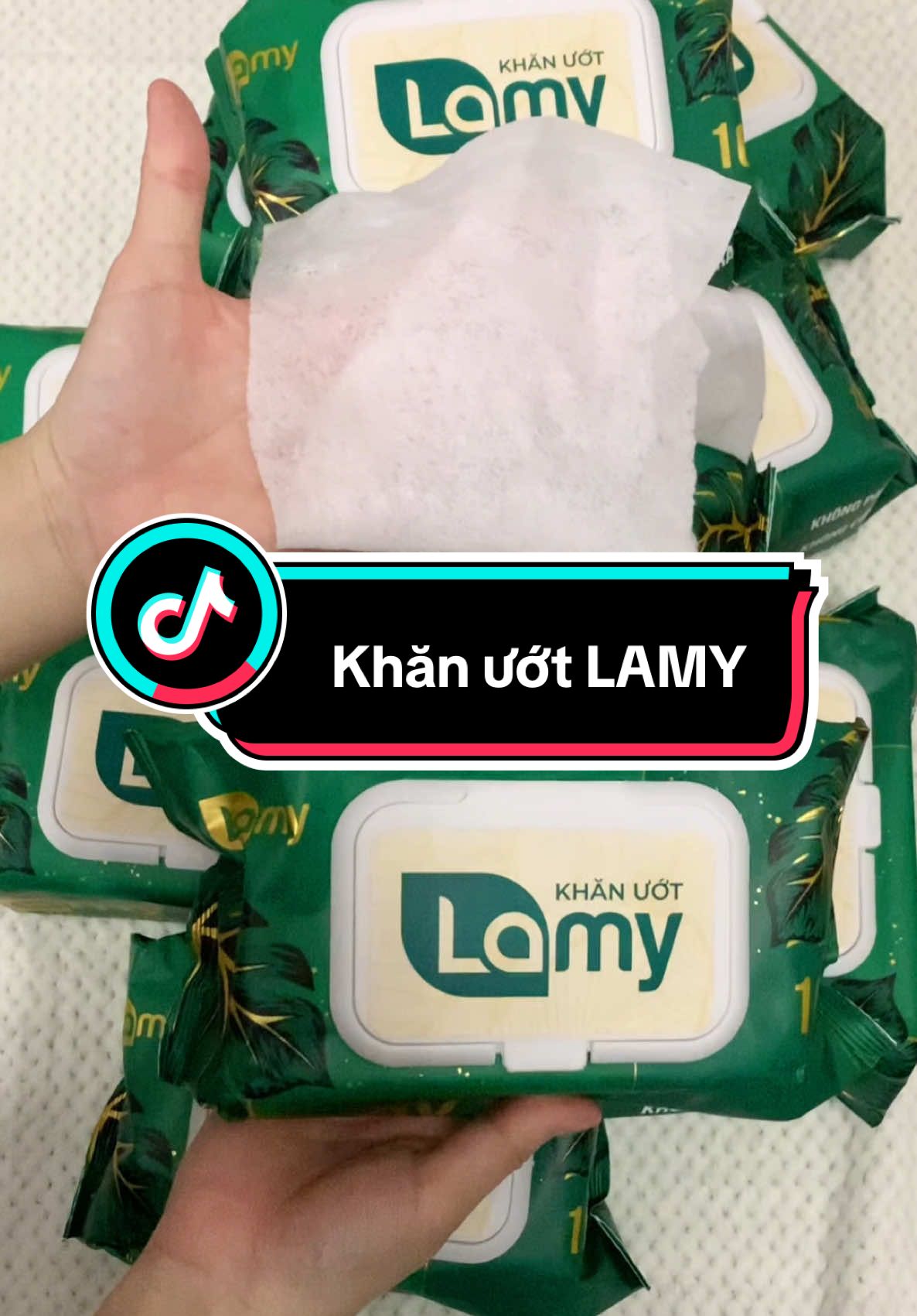 1 gói khăn ướt có 100 tờ bên trong #quynh12326 #khanuot #khanuotkhongmui #khanuotlamy #review #gioithieusanpham #xuhuong 