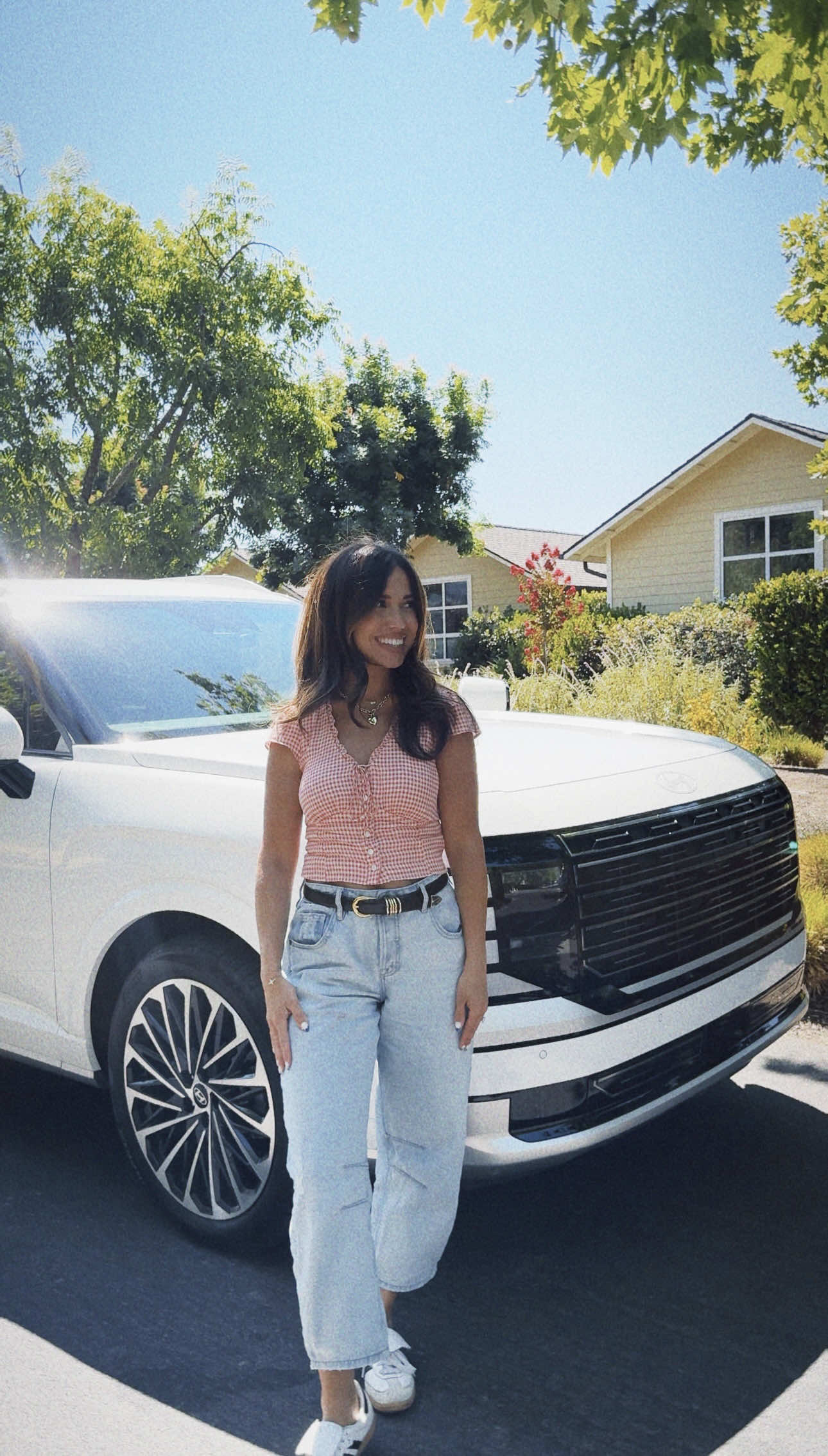 the most beautiful weekend driving in the 2026 @Hyundai USA palisade🤍✨this is mom of 4 approved and it drove BEAUTIFULLY!! The third row is what always gets me when test driving a new “mom car” and the new 2026 Palisade has MORE space, the back windows are bigger which helps with motion sickness and the seats even recline! Hyundai was so intentional with creating the new Palisade we loved it🫶🏼#Hyundaipartner #momoffour #motherhood #roadtrip