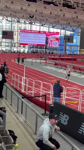 Running from those pacing lights  #fyp#Running#summertraining #indoortrack #track#xc#edit 