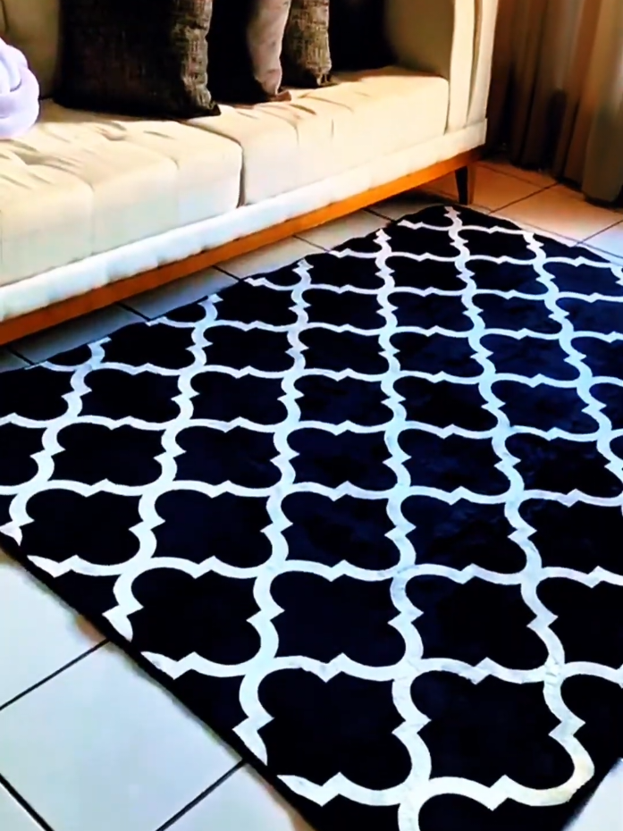 Tapete Geométrico Jacquard Antiderrapante | Moderno, Lavável e Antialérgico!