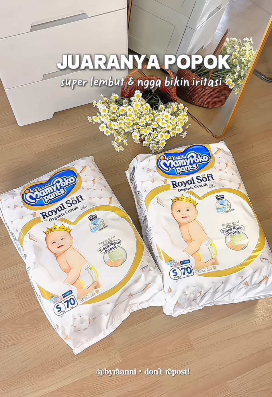 —diapers favorite🥇 selain ngga bikin ruam diapers ini terbuat dari organic cotton jadi lembut dan nyaman dipake baby🥰🤍✨ #mamypoko #mamypokopants #popok #popokbayi #popokmurah #diapers #diapersbaby #perlengkapanbayi #perlengkapanbayibarulahir #newborn #newmom #pampers #pampersmurah #mamypokoroyalsoft #popoksultan @Unicharm Official Store 