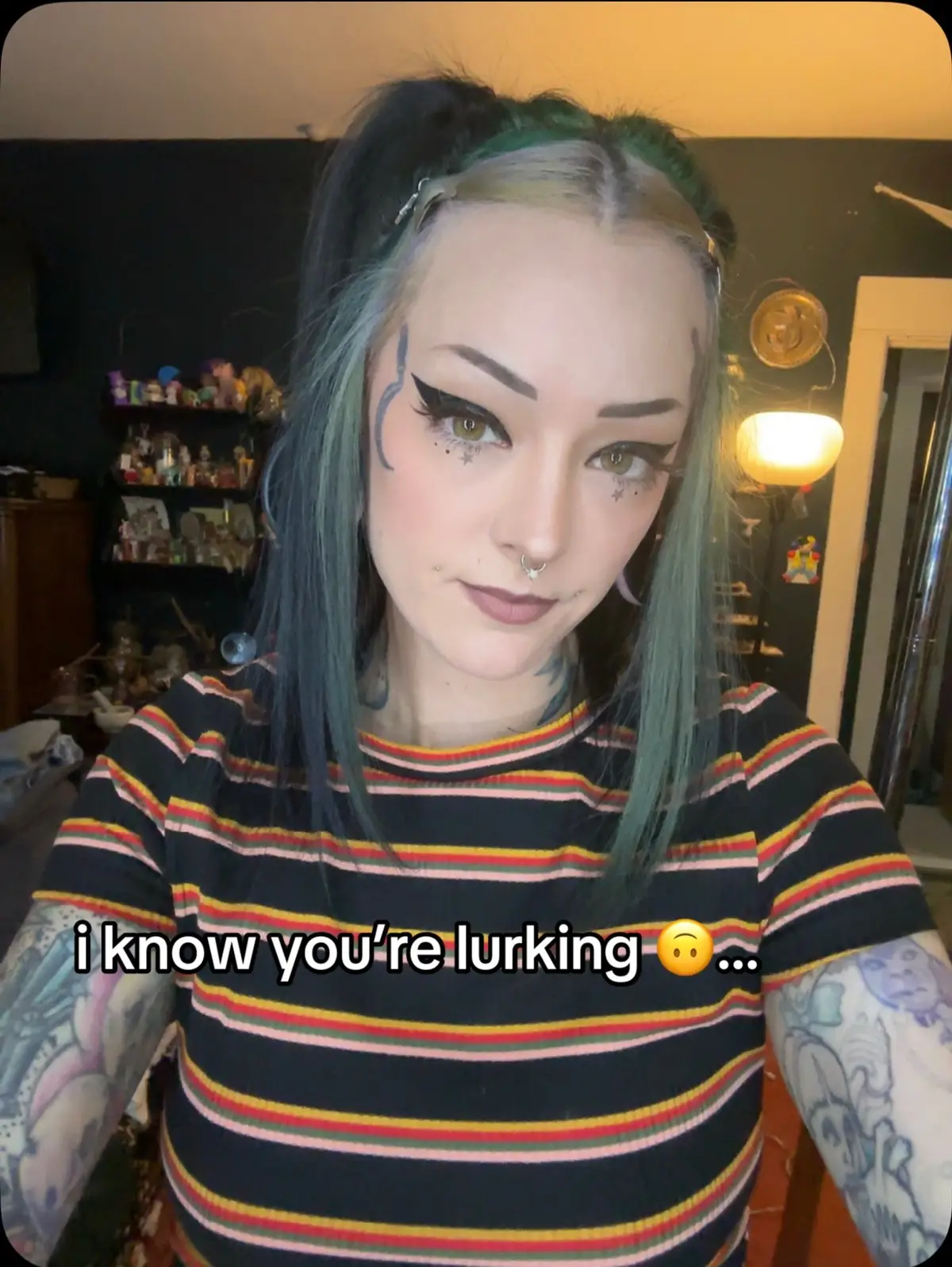 i know you’re watching, waiting to see “if it’s working” 🤣 it’s not, just so ya know. Not sure how it’s treating you or any other party involved. #threefold #karma you can’t touch me, never will 💋😘 #fafo 