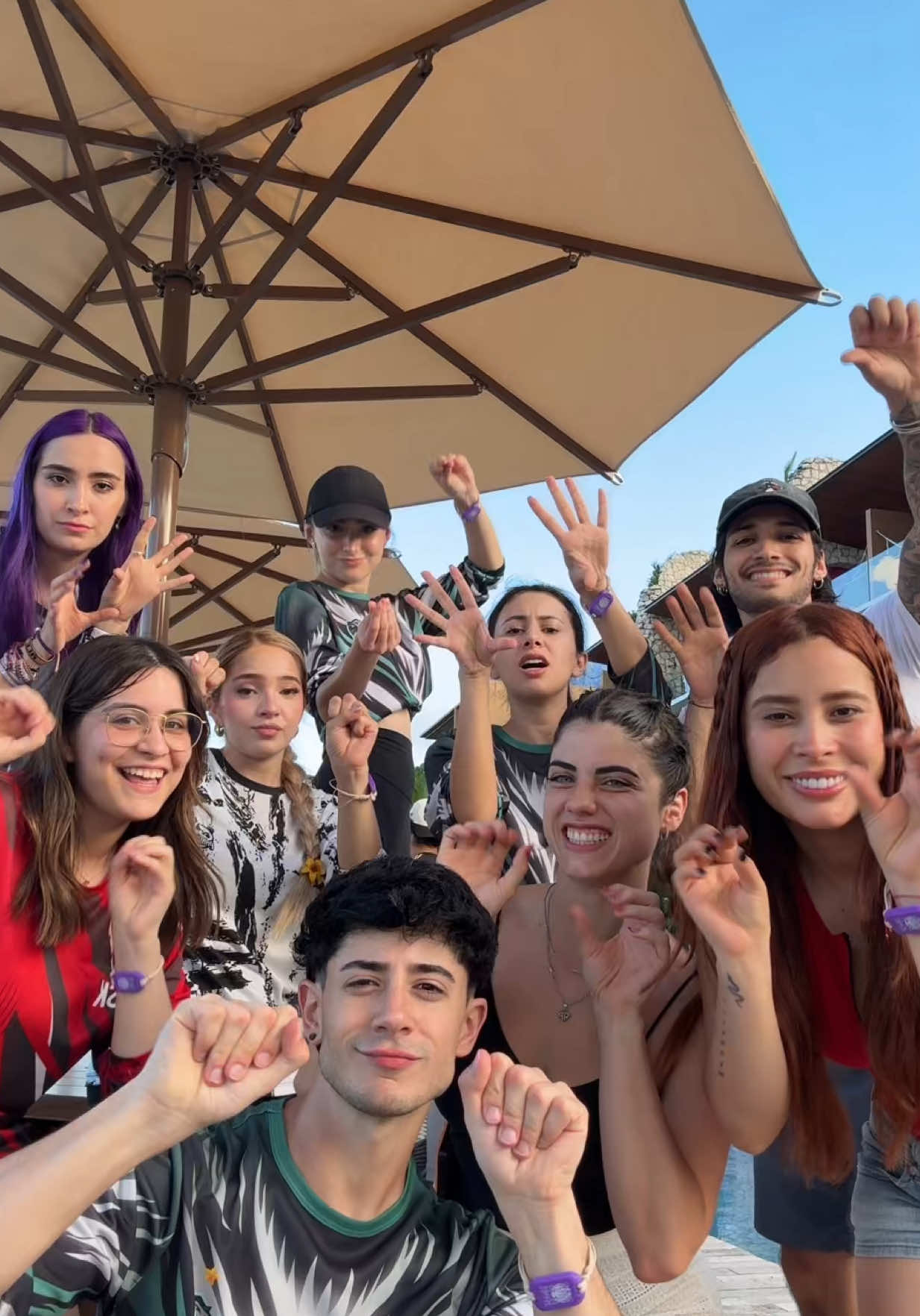 Como cuando de repente EXISTEN MUCHOS SACA SACA😳😱 ¿A quién reconoces? 