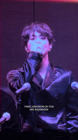 Oh i am walking on that line trust 🫡 #jungwon #enhypen #yangjungwon #walktheline #passthemic #nyc #fyp #kpopfypシ #foryoupage @enhypen 