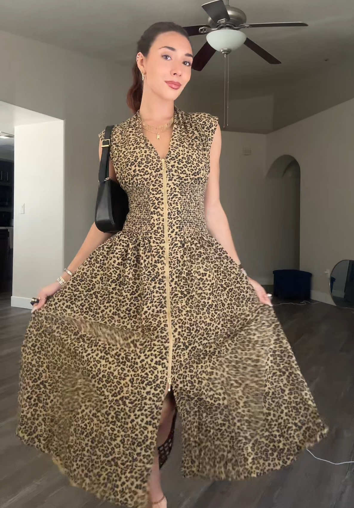 Leopard girl in a leopard world @Anthropologie #outfitinspo #officeoutfit #OOTD 