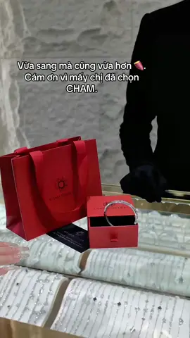 #CHAM #THUYLIEU #NHẪN #CHAMJEWELRY #VÒNGTAY #TRANGSUC #DÂYCHUYEN #THUYLIEUCHAMJEWELRY #CHAMJEWELRYQ10 