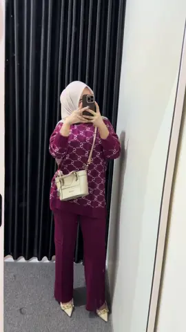 Aku spil d sini🤍#ootdfashion#inspirasiootd#fyp  