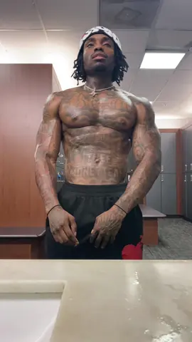 Can You Handle It?😆 #olebrandselect #fyp #model #explore #explorepage #ryymoney #transformation #gym #workout 