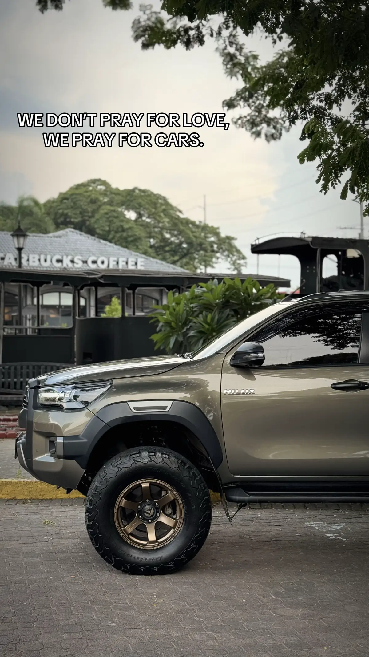 #toyota #hilux #hilux4x4 #toyotahilux #offroad #fyppppppppppppppppppppppp #trending #fyp #trend #fypage #newtrend 
