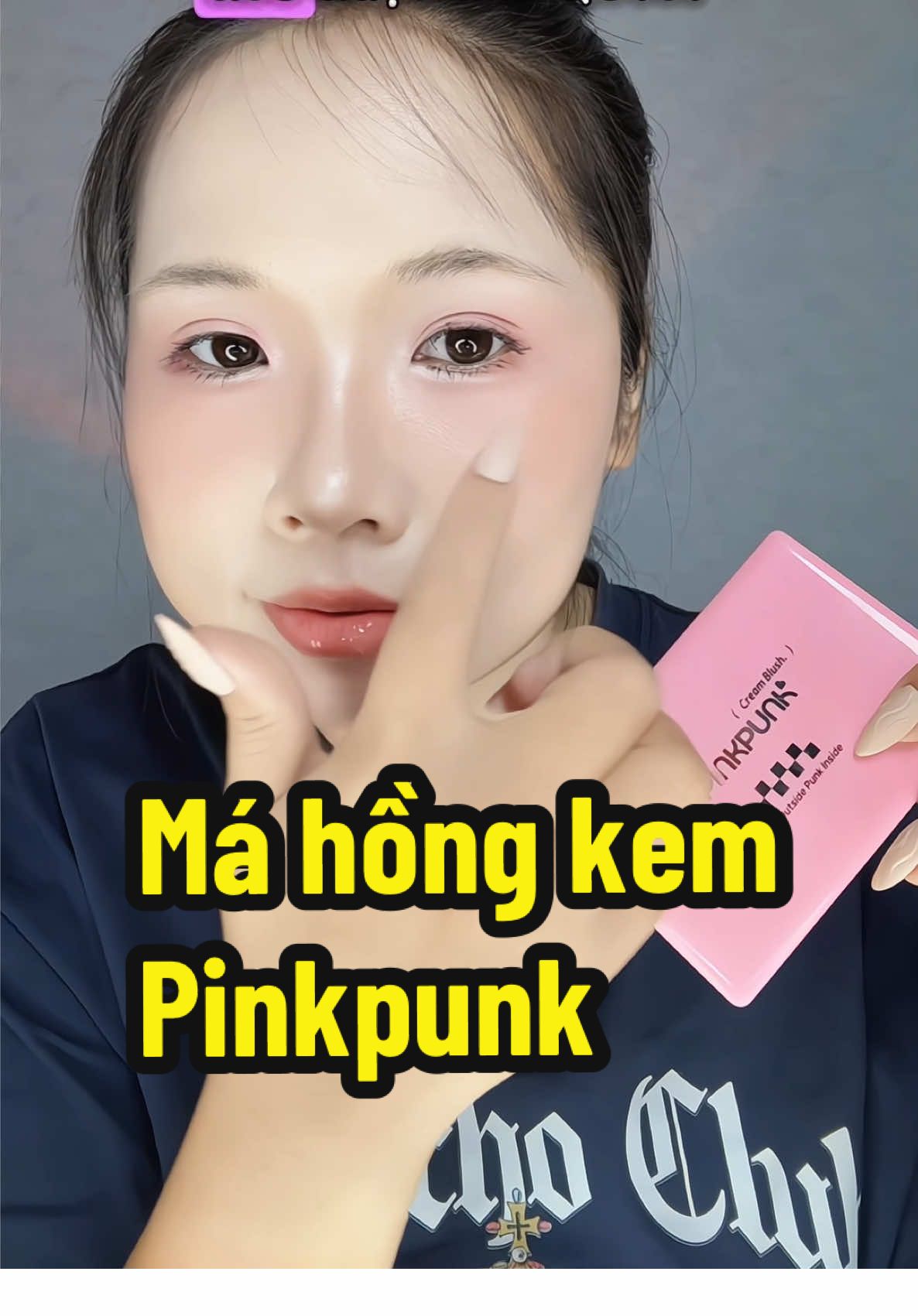 Ê 02 phù hợp da tone ấm, makeup neutral nè mấy bà. Bảng màu e nào cũng sang cũng đẹp á  #2oireview #nbeautytok #pinkpunk #pinkpunkvn #mahongkempinkpunk 