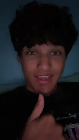 Right right. #krispykreme #fyp #viral #meme #funny 