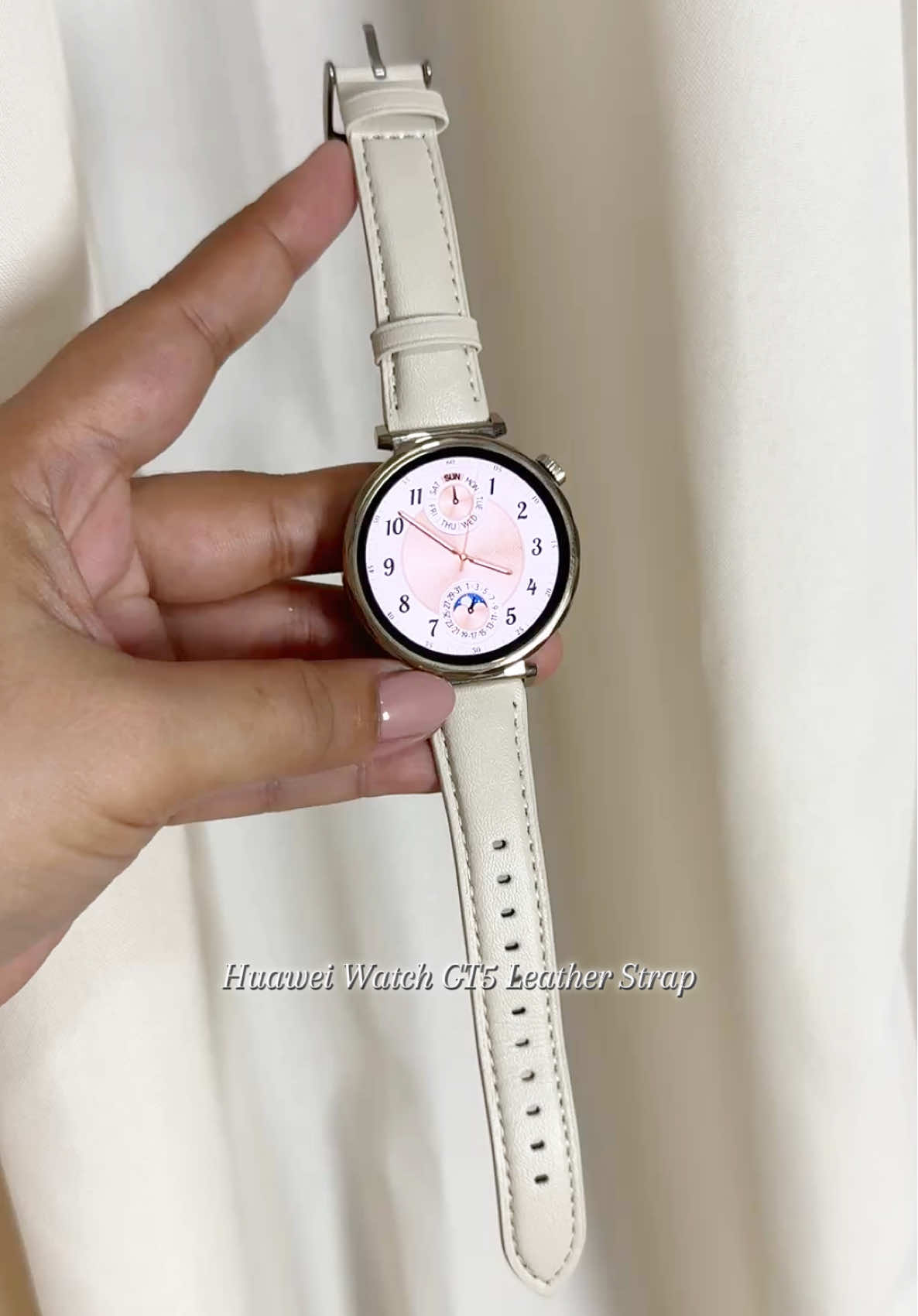 Classy Leather Strap for your Huawei Watch GT5 ✨ #huaweiwatchstrap #huaweiwatchgt5strap #smartwatchstrap #leatherwatchstrap #watchstrap 