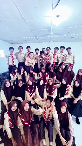 🫡🫡 #jjkelaz #agit #shs #highschool #jjtipis #masukberanda #fyp #4u #masukberanda #kelasimup #duabelasipasatu #kece 