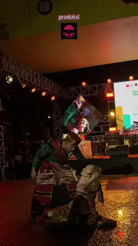 siapa yang seperti Malin Kundang? #malinkundang #legenda #minangkabau #kontemporer #teater #pertunjukan 