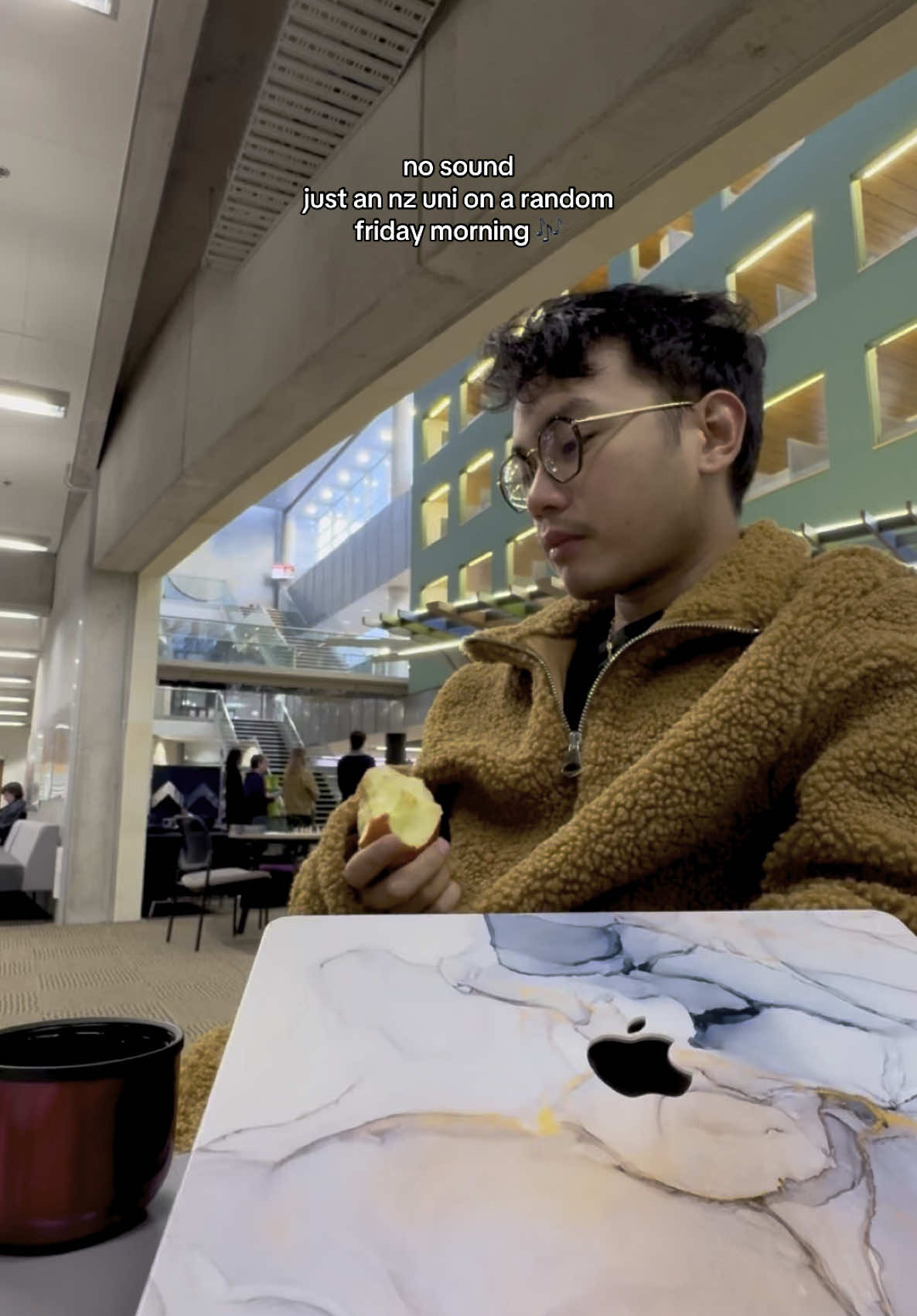 Study break? Nah, waiata break. ✨ #uni #universityofotago #uoo #nz #otagouniversity #otago #university #newzealand #waiata #maori #maoritiktok #unistudent 