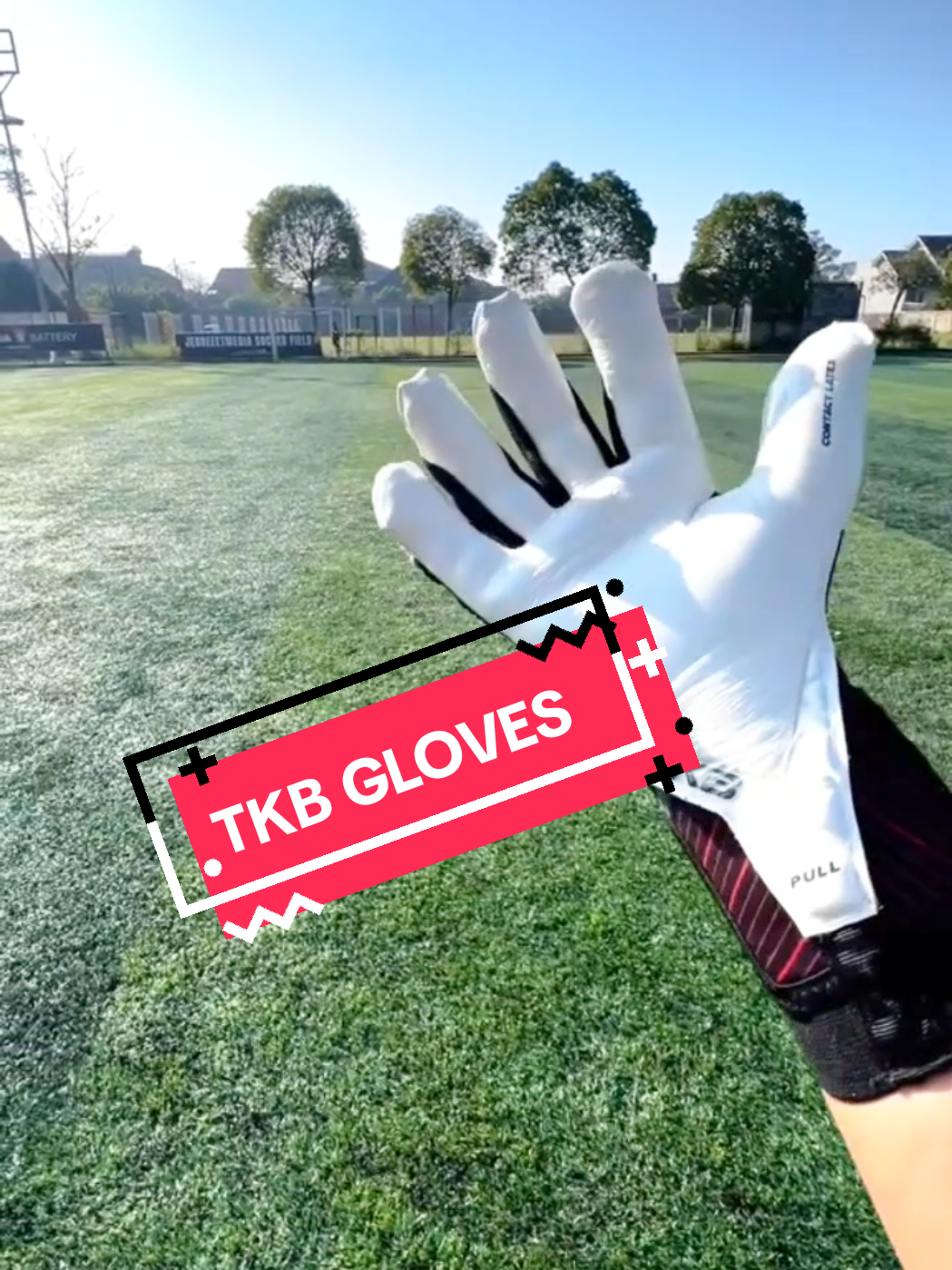 YAKIN GAK NGILER..... 😁 #Gloves #glovesgoalkeeper #sarungtangankiper #sarungtanganpenjagagawang #tkbglovesarungtangankiper 