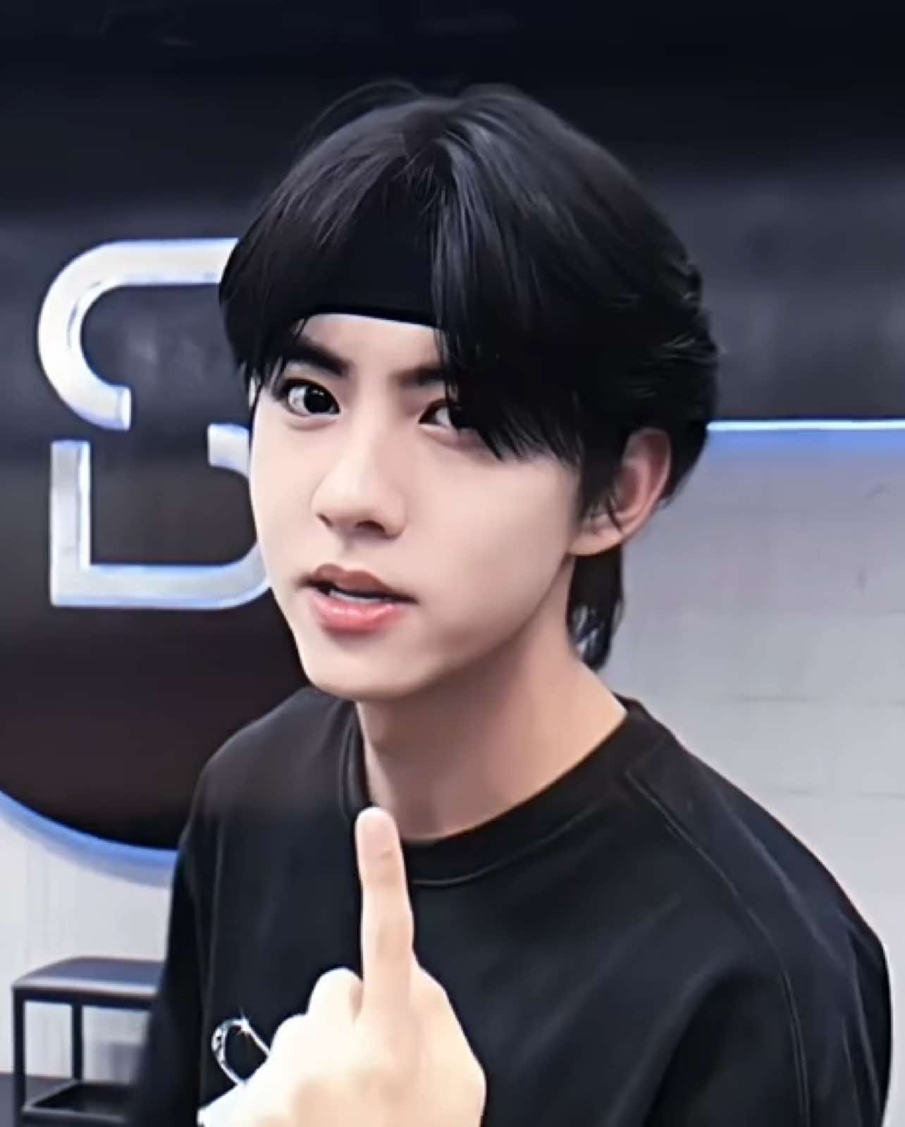 #LIUXUANCHENG — His smile literally makes me melt 🫠 #revengedlove #jiangxiaoshuai #edit #bl #foryou #fyp 